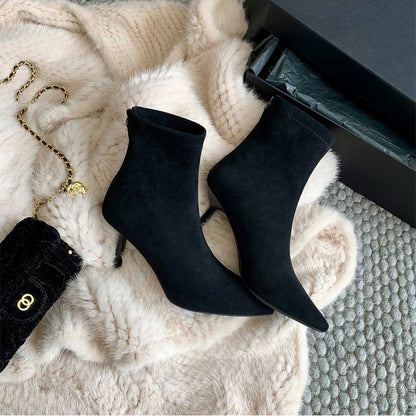 Kick Point Suede Booties