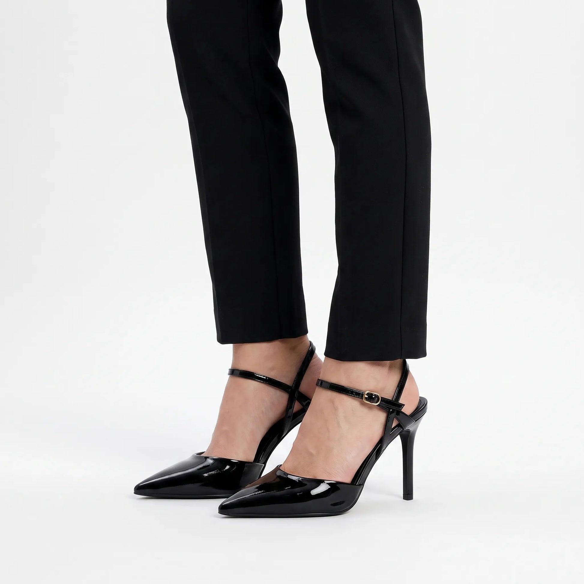 Pointed Toe Slingback Heels