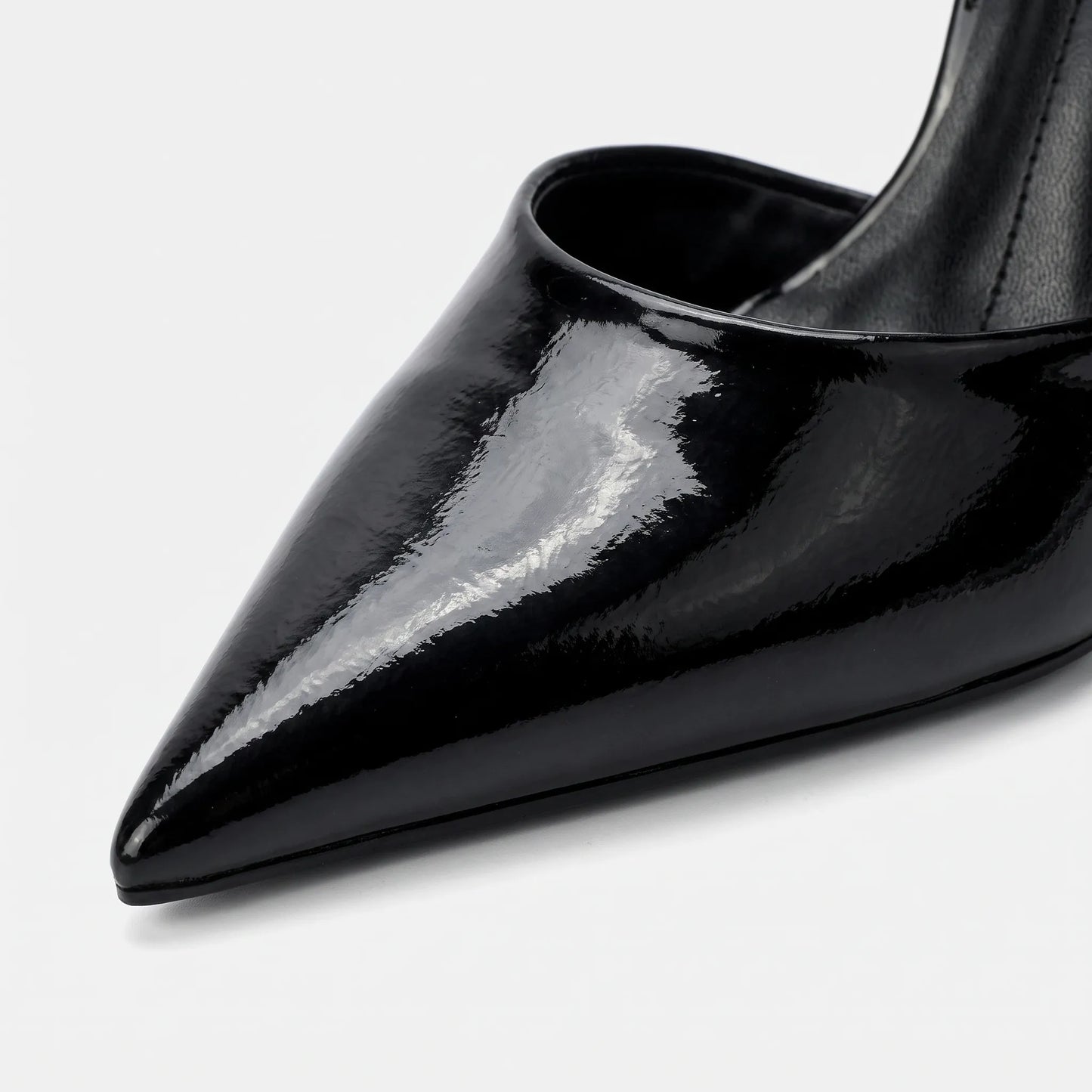 Pointed Toe Slingback Heels