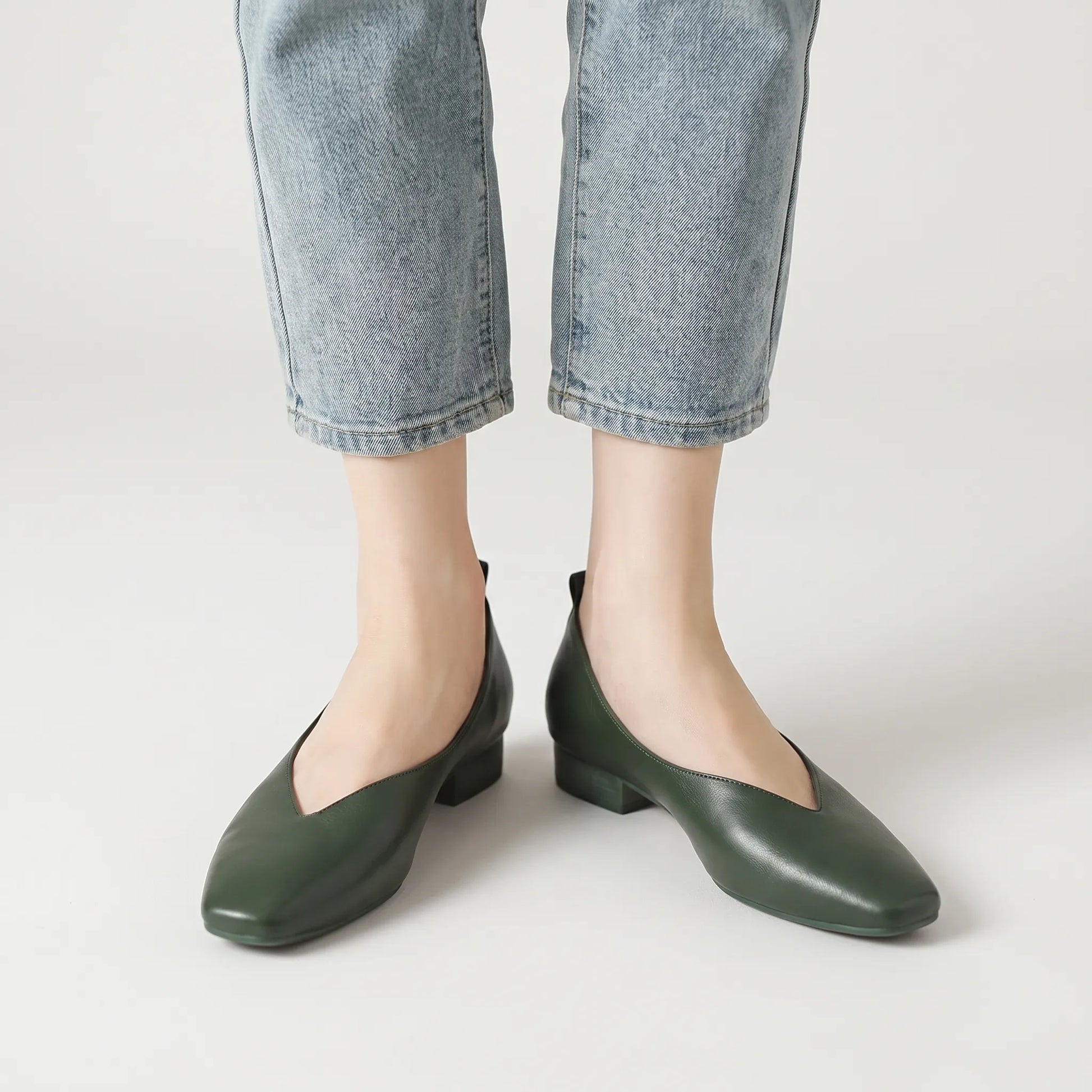 Retro Slip-On Low Heel Flats