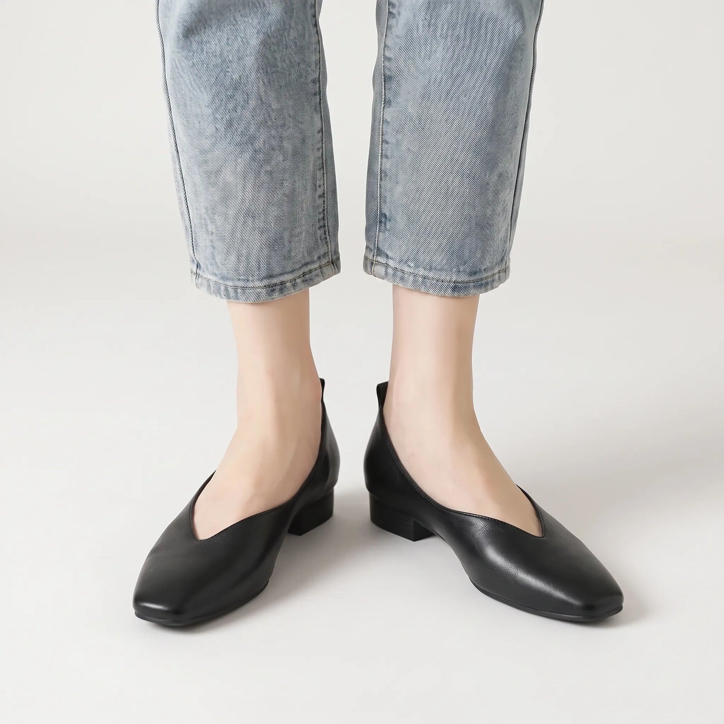 Retro Slip-On Low Heel Flats