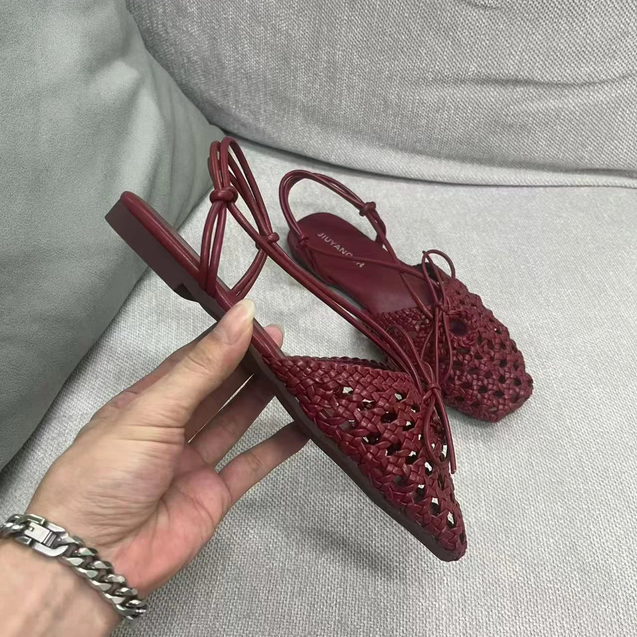 Riviera Woven Flat
