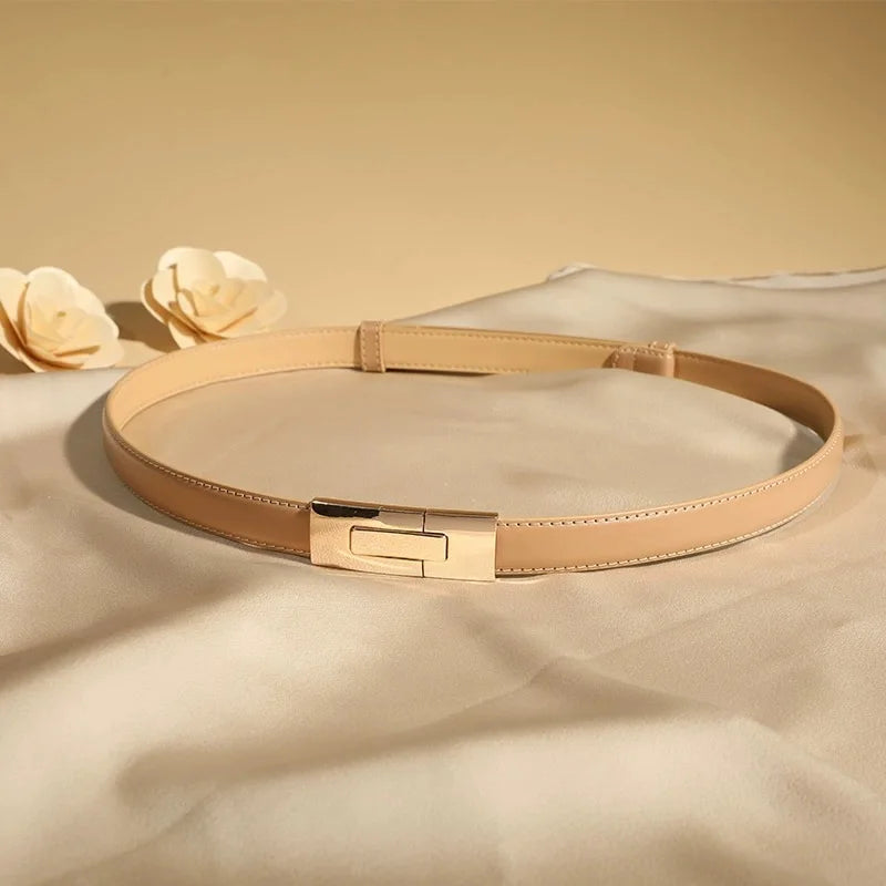 Twist-Lock Leather Belt