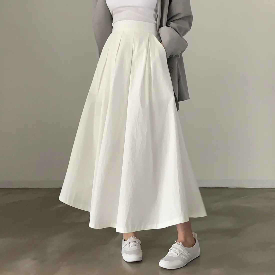 The Atelier Pleat Skirt