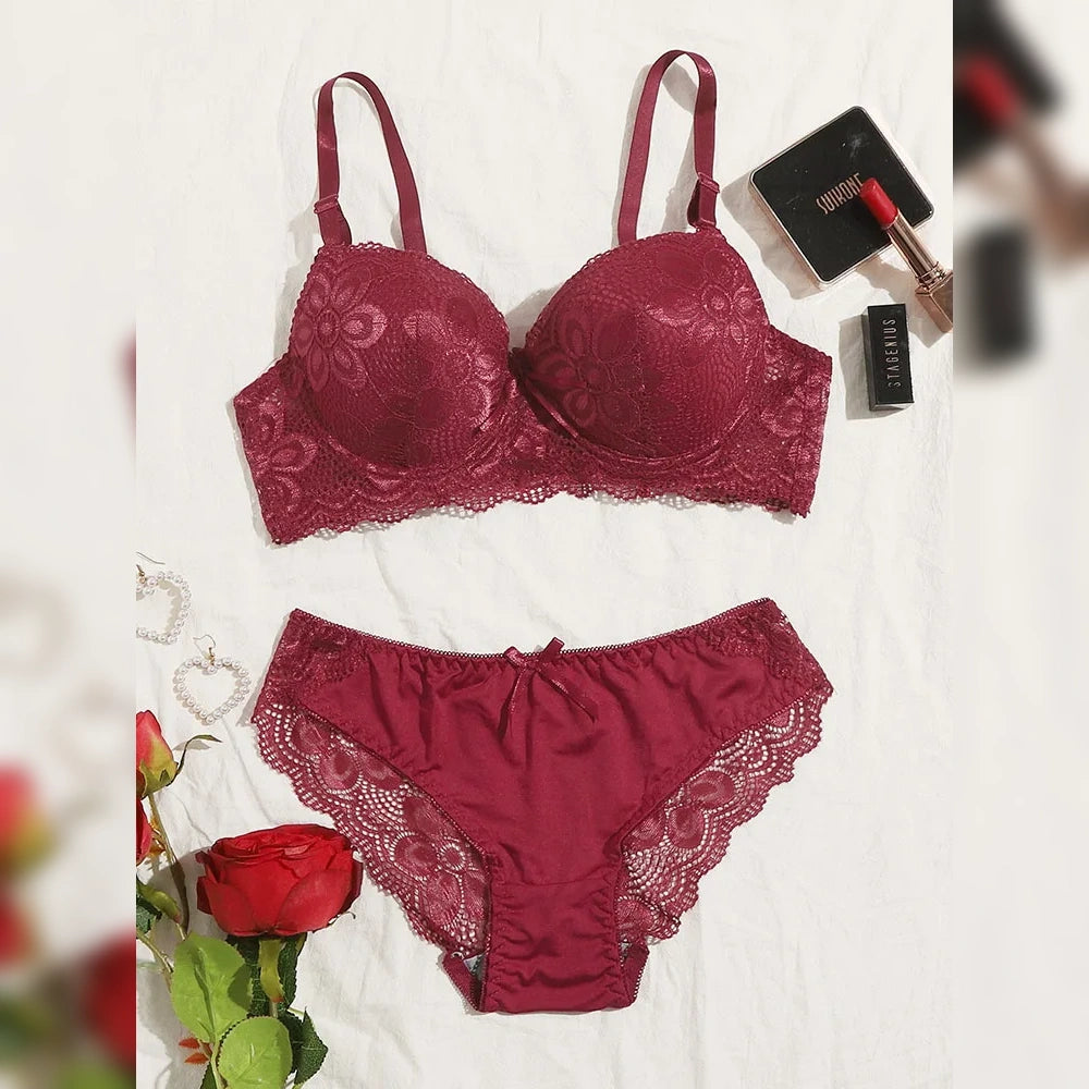 Bloom Lace Set