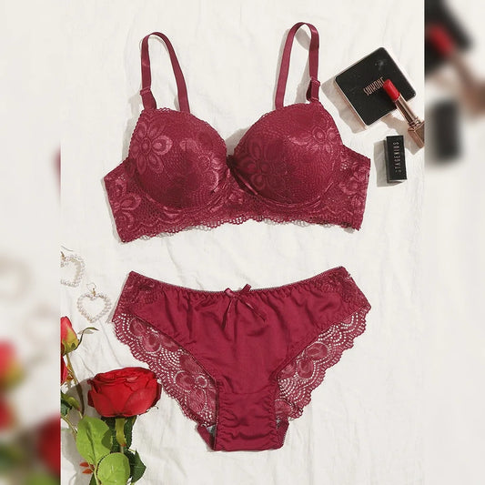 Bloom Lace Set
