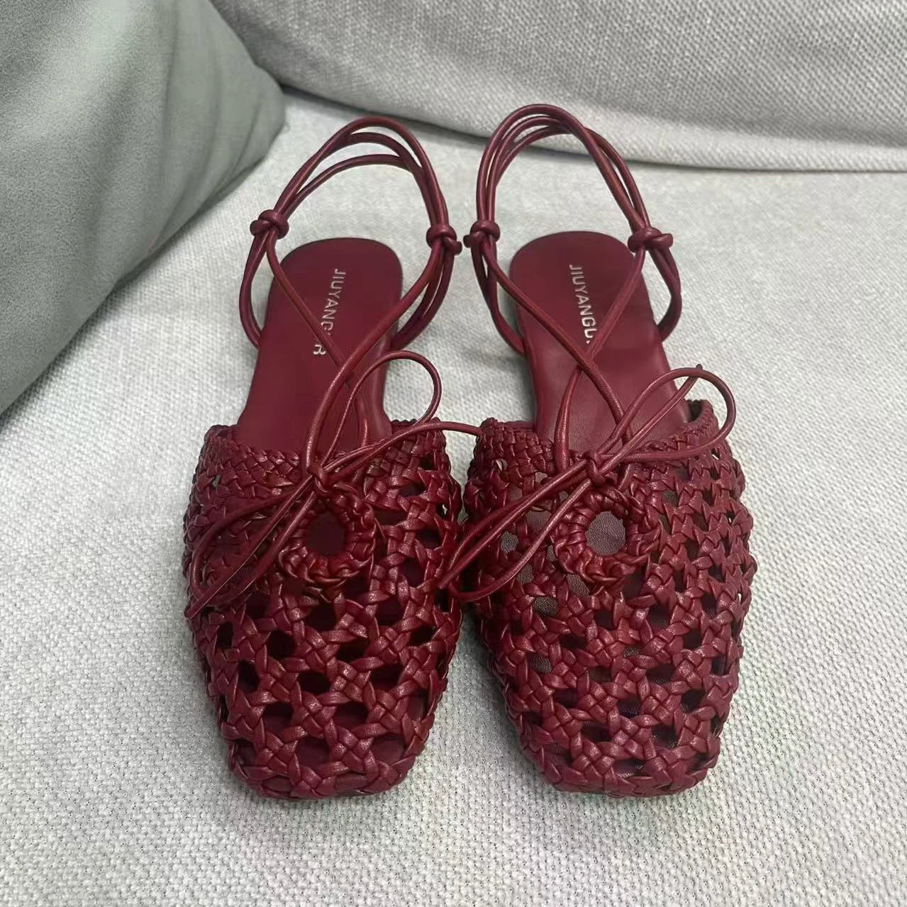 Riviera Woven Flat